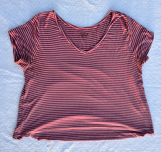 Rue 21 T shirt