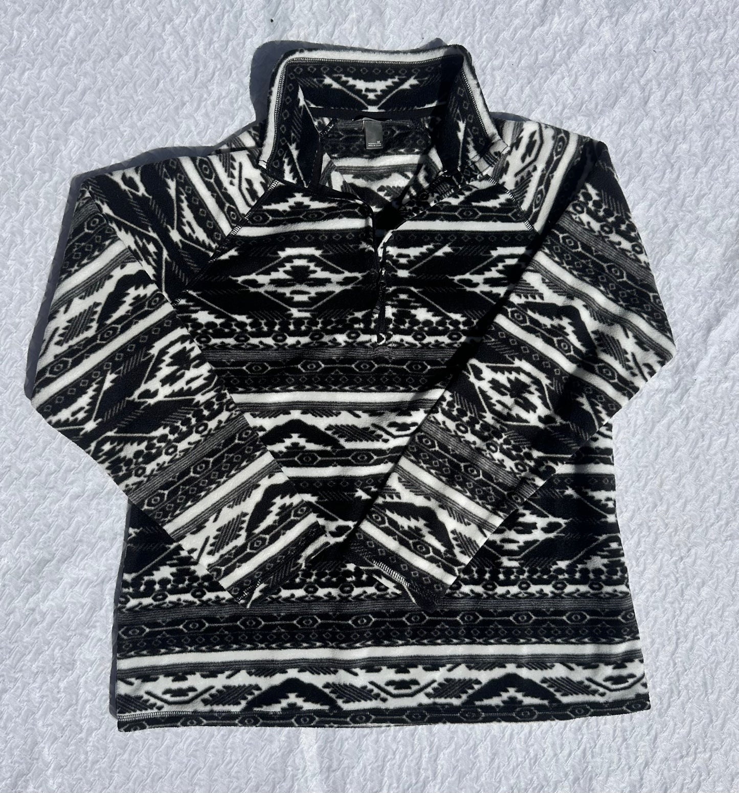 Fleece pullover