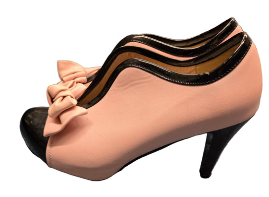 Retro Vibe Pink Heel